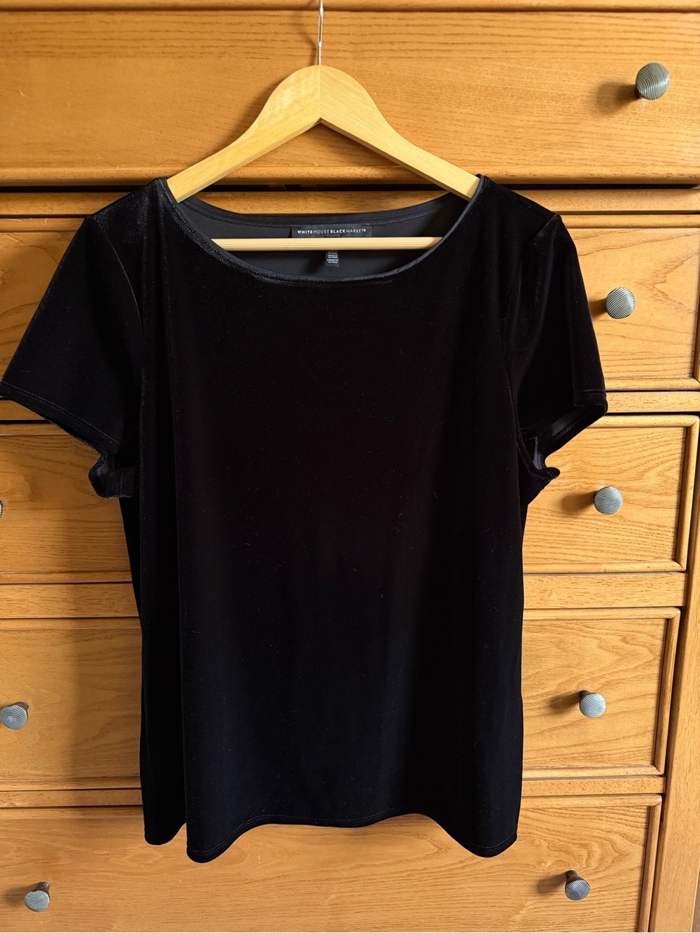NWOT WHBM Black Velvet Short Sleeve Scoop Neck Top Womens Size XL Holiday Luxe